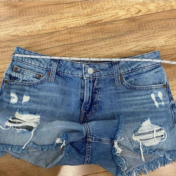 Lucky Brand Cut Off Short - Picture 11 of 14